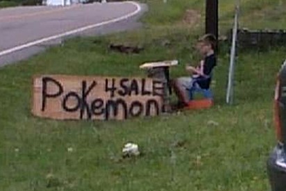 O menino por iniciativa própria decidiu vender seus cards de Pokémon.