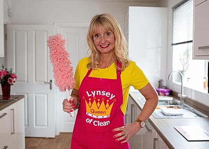 Lynsey Queen of Clean
