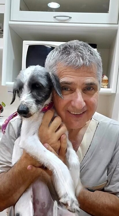 Tica foi adotada e está sendo muito amada pela sua nova família.