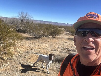 Gary Overman adora se aventurar com Stella, a sua cachorrinha.