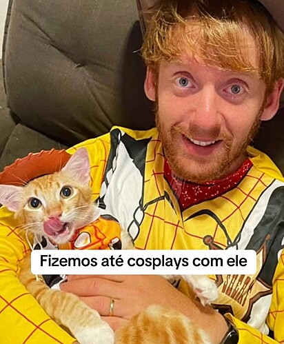 A duplinha até faz cosplays.