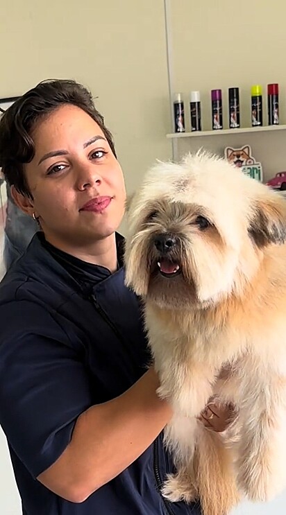 Marianny Cristina é tosadora em Ituiutaba, Minas Gerais.