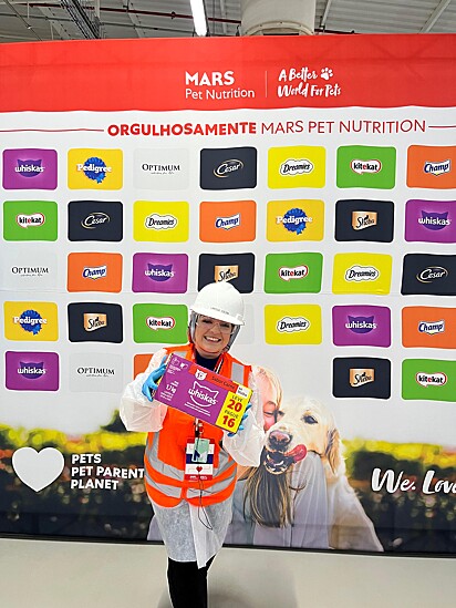 A Mars possui marcas como PEDIGREE®, WHISKAS®, ROYAL CANIN®, M&M’S®, SNICKERS® e muitas outras.