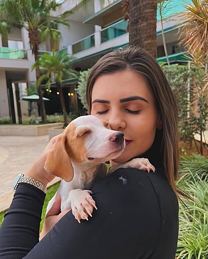 Desde que foi resgatado, Tunico tem recebido apenas amor. 