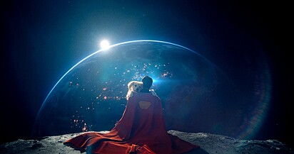 Foto para usar de referência, do Superman com Krypto.
