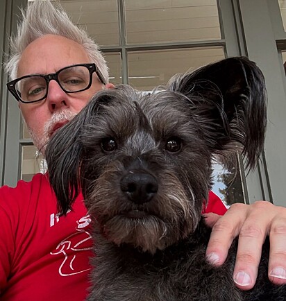 Krypto é inspirado em Ozu, o cachorro da vida real do diretor, James Gunn.