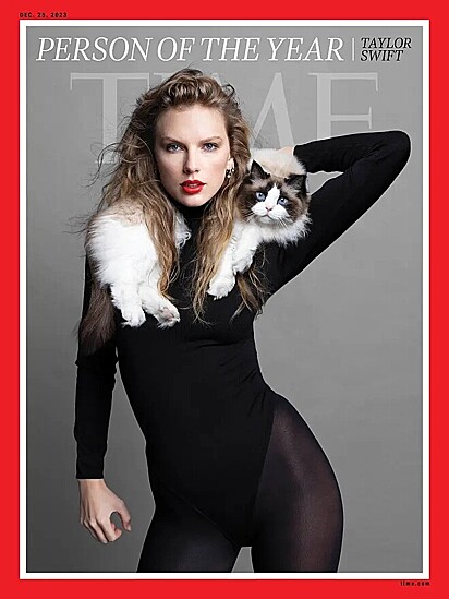 Ao ser eleita a personalidade do ano pela revista Time, Taylor Swift pediu para levar seu gato, Benjamin Button.