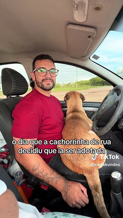 Ela se recusou a sair do carro.
