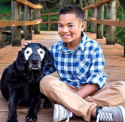 Carter e Rowdy, em 2017.