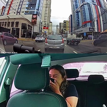 O cãozinho não conseguiu segurar.