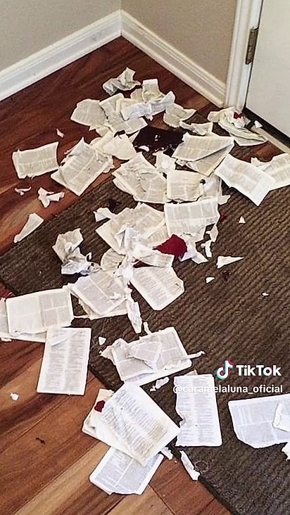 Luna destruiu uma Bíblica.