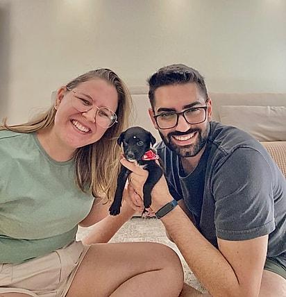 Primeiro dia da Regina com seus tutores em sua nova casa.