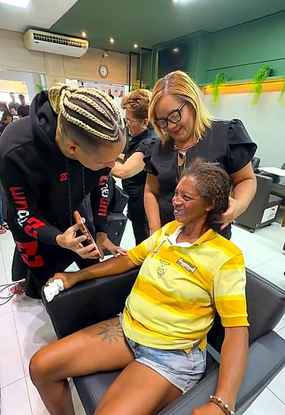 Leandro Pessoa levou a mulher para um dia de princesa.