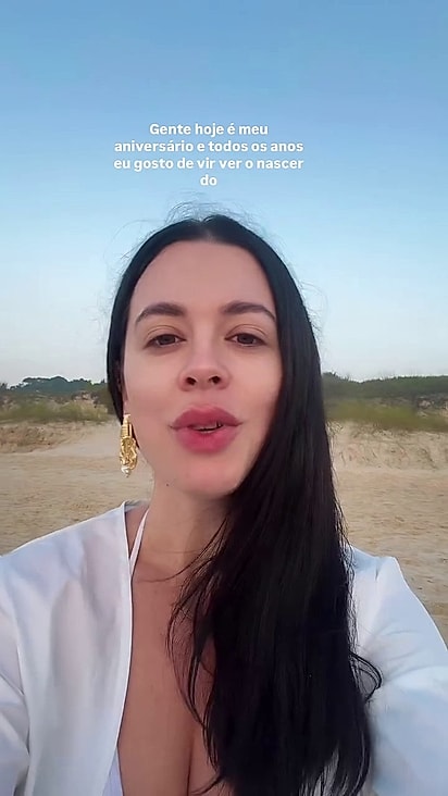 Jéssica pensou que passaria a data sozinha.