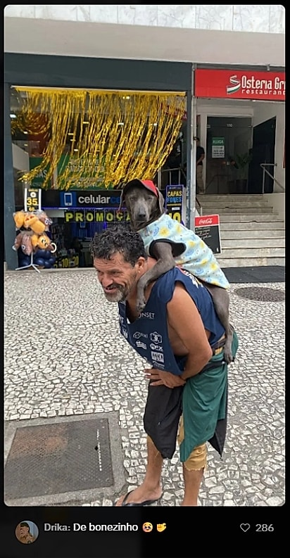 Internautas compartilharam fotos da dupla.