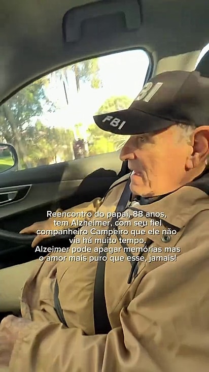 O idoso foi surpreendido com o passeio preparado pela filha.