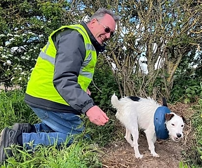 Com a ajuda de Steve Priestman, a cachorrinha foi encontrada.