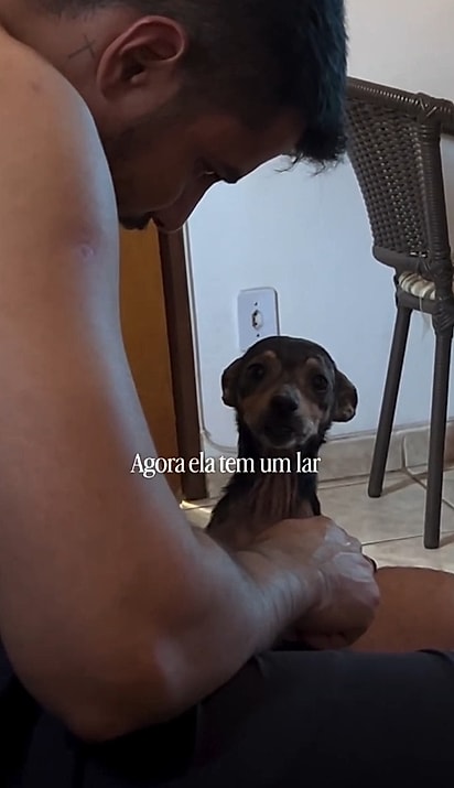 Do abandono para o colo de uma família generosa.