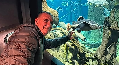 Julio ficou muito feliz com o reencontro.