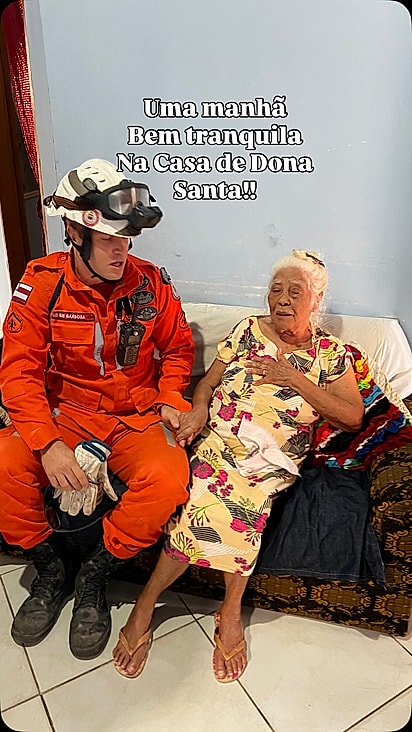 Dona Santa ficou desesperada com a situação da cachorrinha.