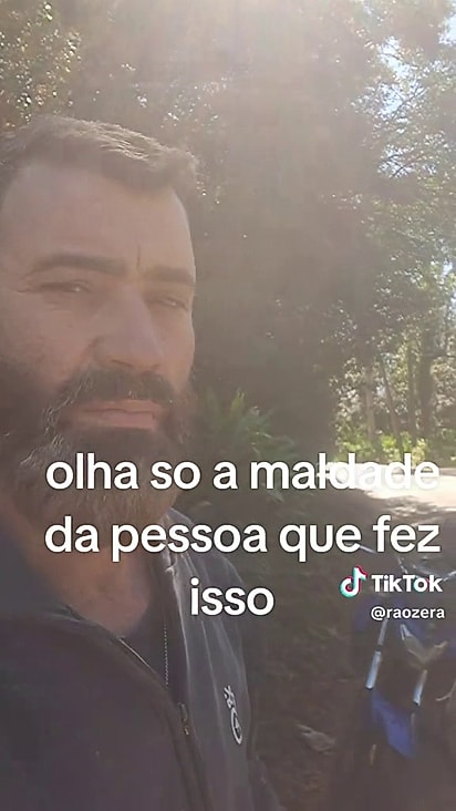 Ezequiel se recusou a fechar os olhos para a situação.
