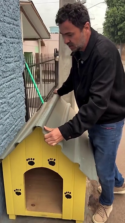O protetor levou duas casas para os pets.