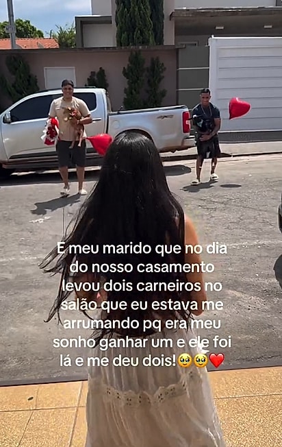 Guilherme surpreendeu a esposa com dois carneiros.
