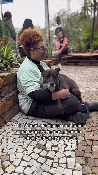 Apesar da demora ela nunca perdeu a esperança.